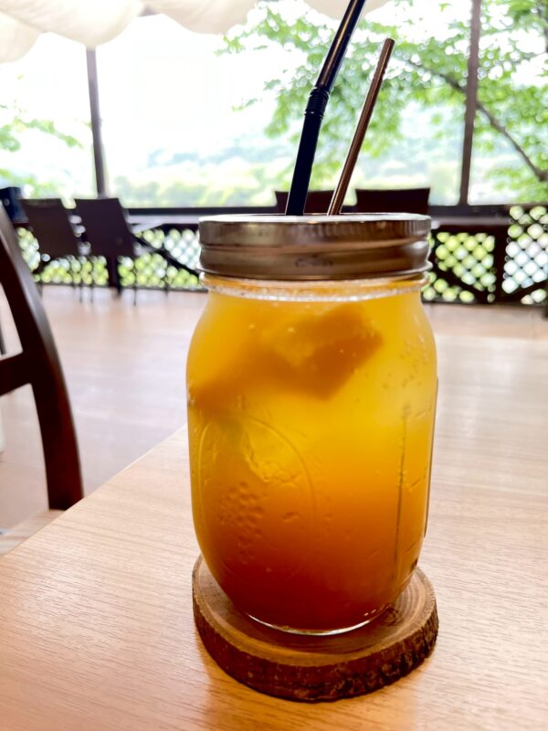 サクラテーブル