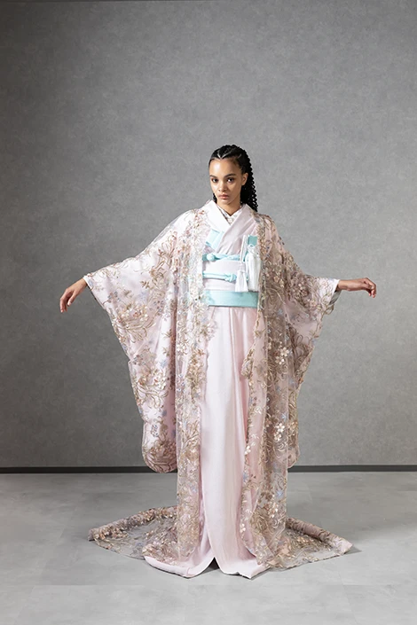 結婚式で着る色打掛